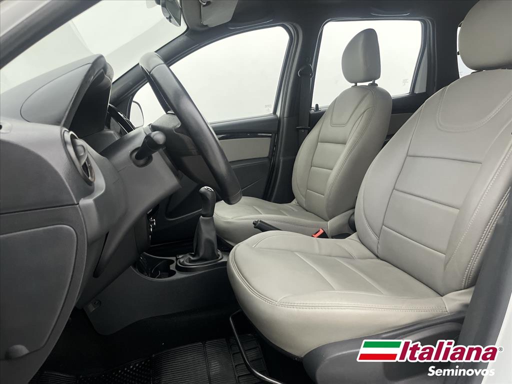 DUSTER 1.6 DYNAMIQUE 4X2 16V FLEX 4P MANUAL12