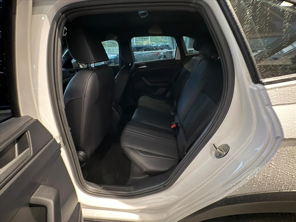 NIVUS 1.0 200 TSI TOTAL FLEX HIGHLINE AUTOMÁTICO7