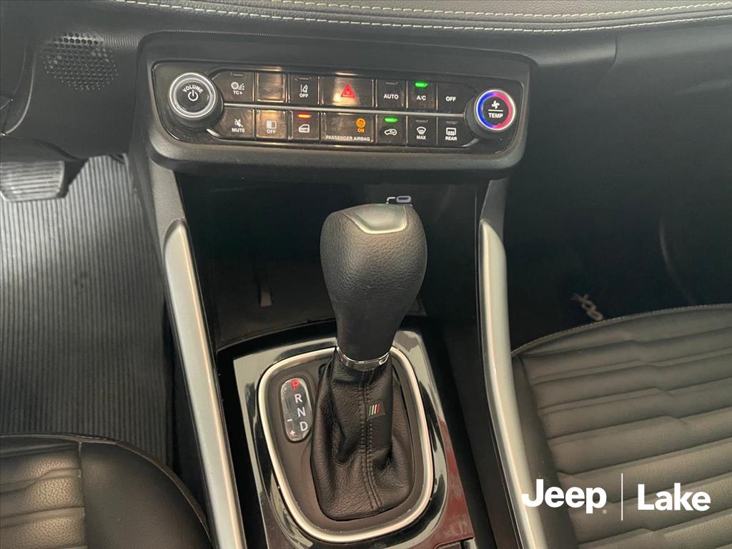 FASTBACK 1.0 TURBO 200 HYBRID AUDACE CVT15