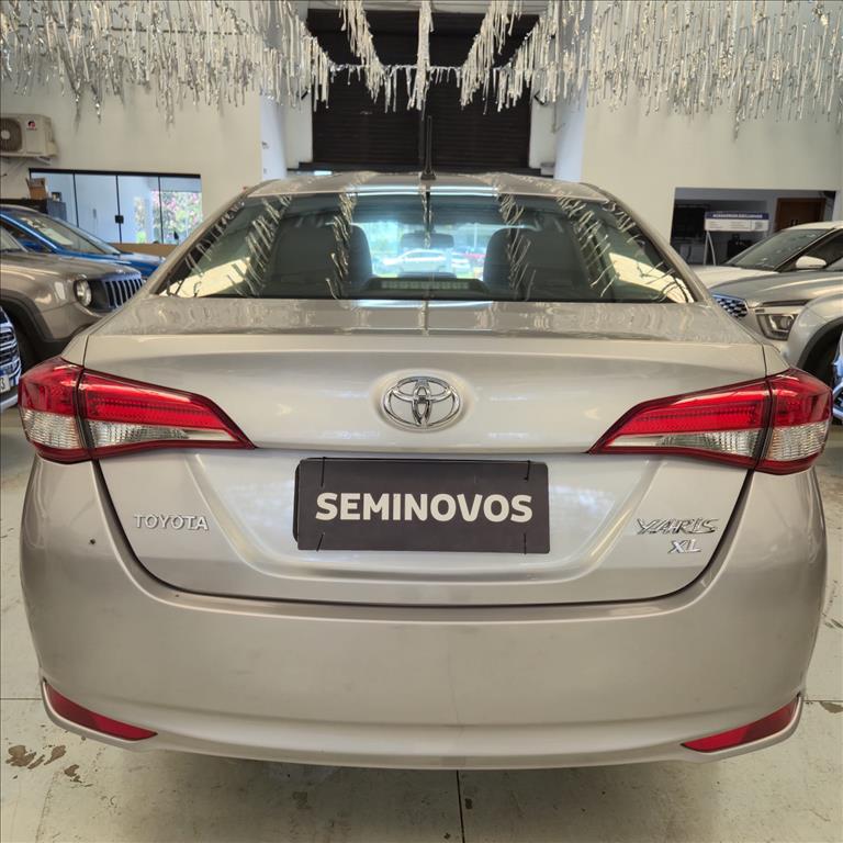 YARIS 1.5 16V FLEX SEDAN XL MULTIDRIVE4