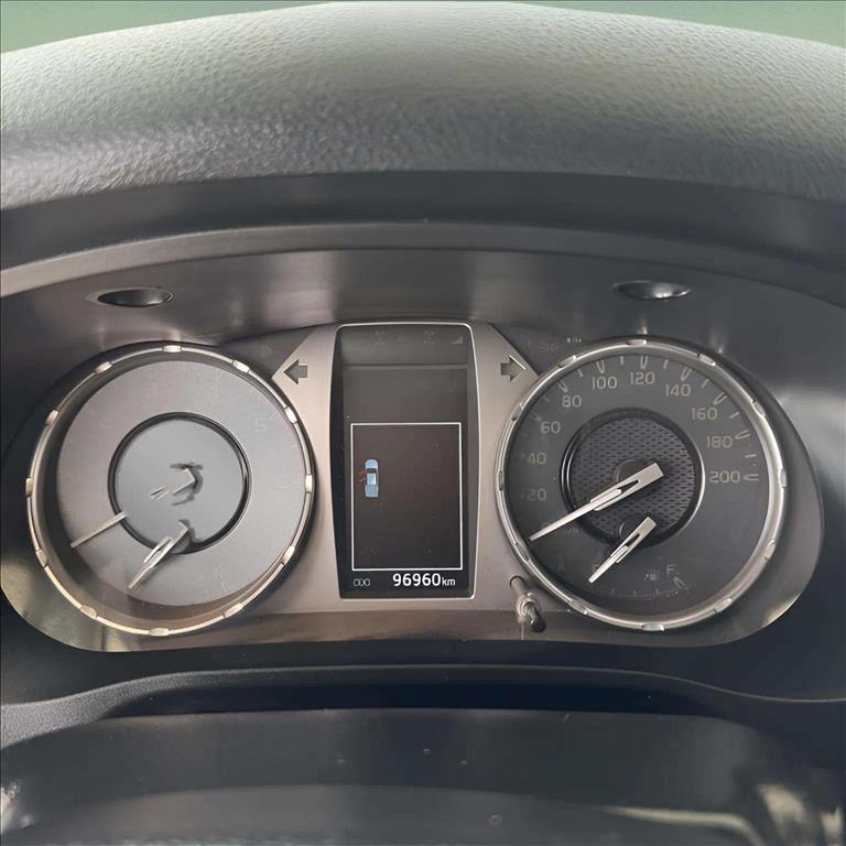 HILUX 2.8 D-4D TURBO DIESEL CD SRV 4X4 AUTOMÁTICO7