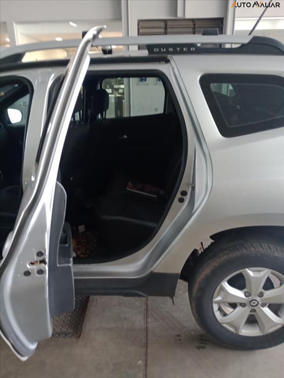 DUSTER 1.6 16V SCE FLEX INTENSE X-TRONIC8