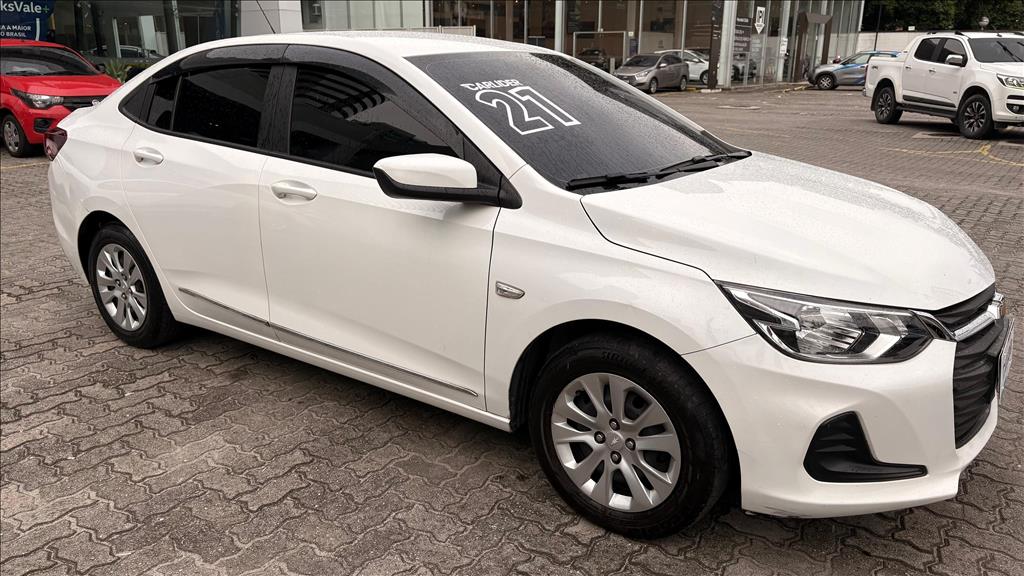 ONIX PLUS 1.0 TURBO FLEX PREMIER AUTOMÁTICO5