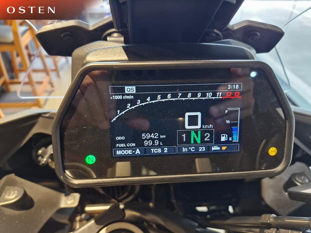 YAMAHA-MT-09-TRACER 900 GT