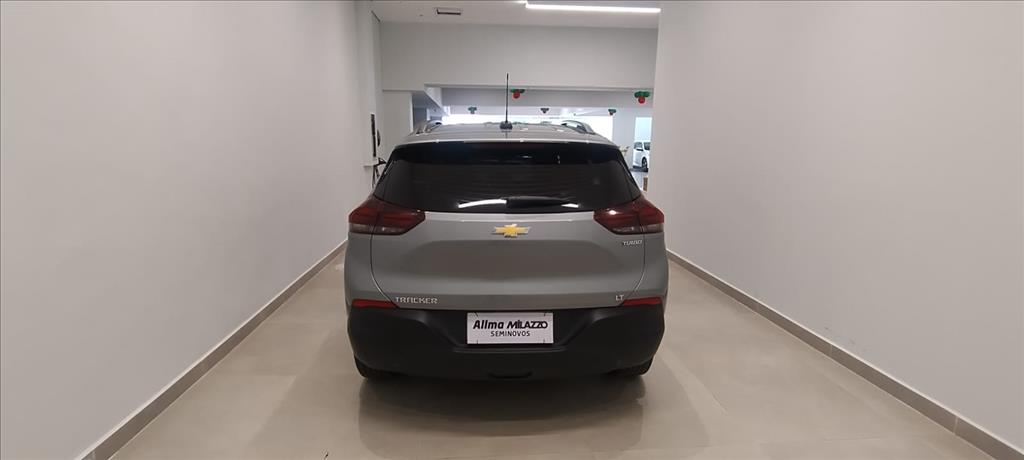 TRACKER 1.0 TURBO FLEX AUTOMÁTICO5