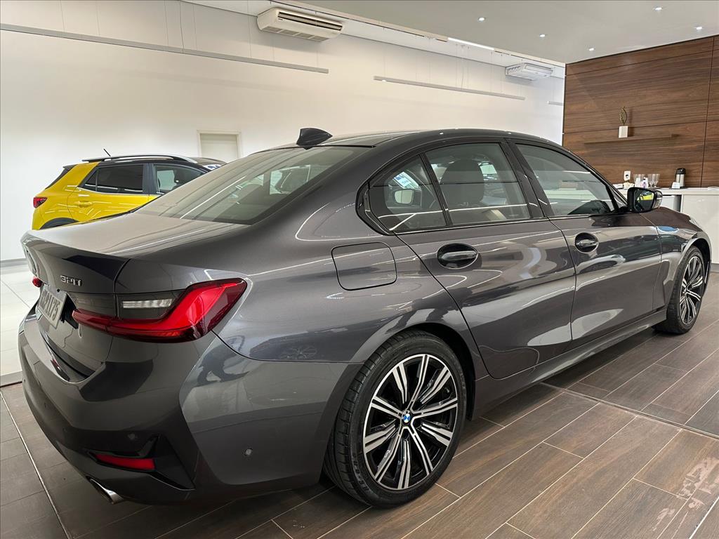 320i 2.0 16V TURBO GASOLINA GP AUTOMÁTICO