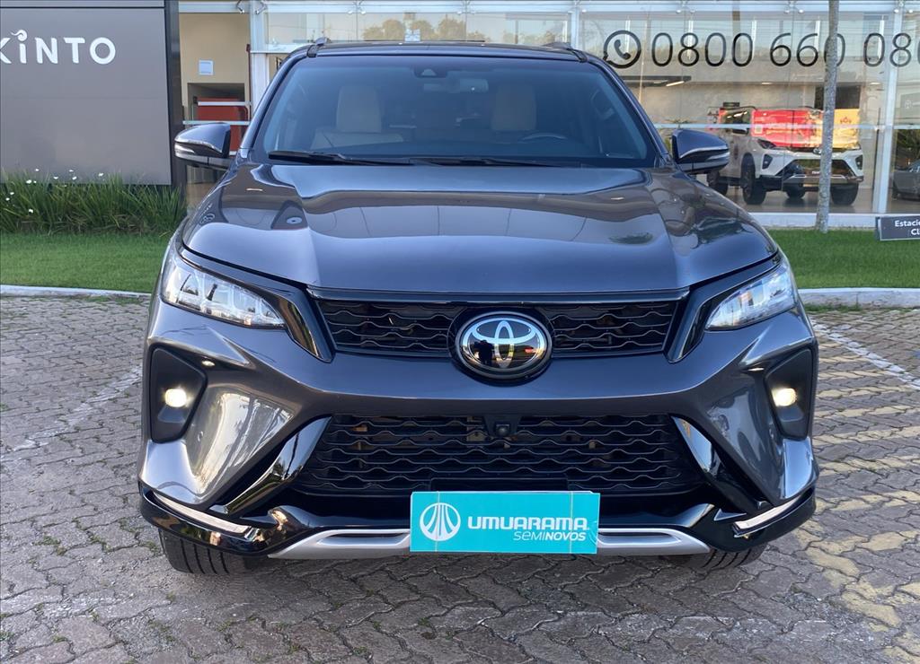 HILUX SW4 2.8 D-4D TURBO DIESEL DIAMOND 7L 4X4 AUTOMÁTICO