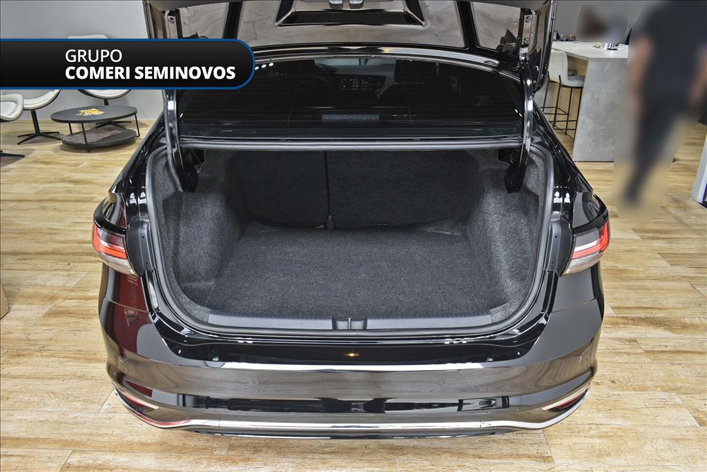 VIRTUS 1.0 200 TSI HIGHLINE AUTOMÁTICO18