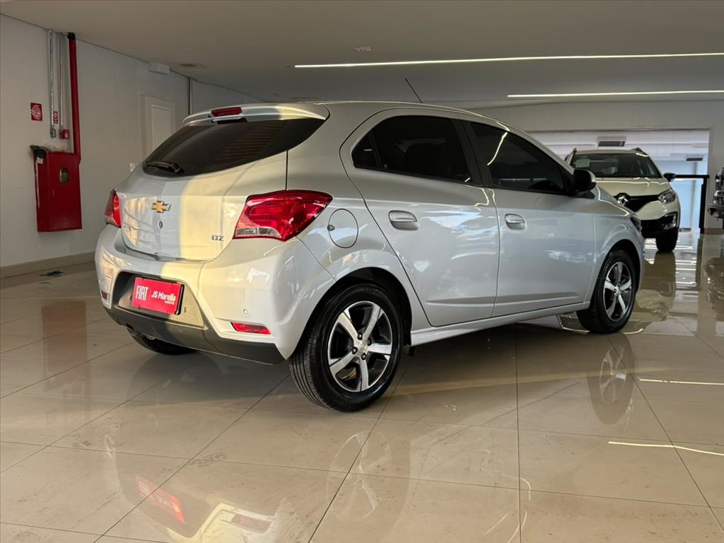 ONIX 1.4 MPFI LTZ 8V FLEX 4P AUTOMÁTICO3