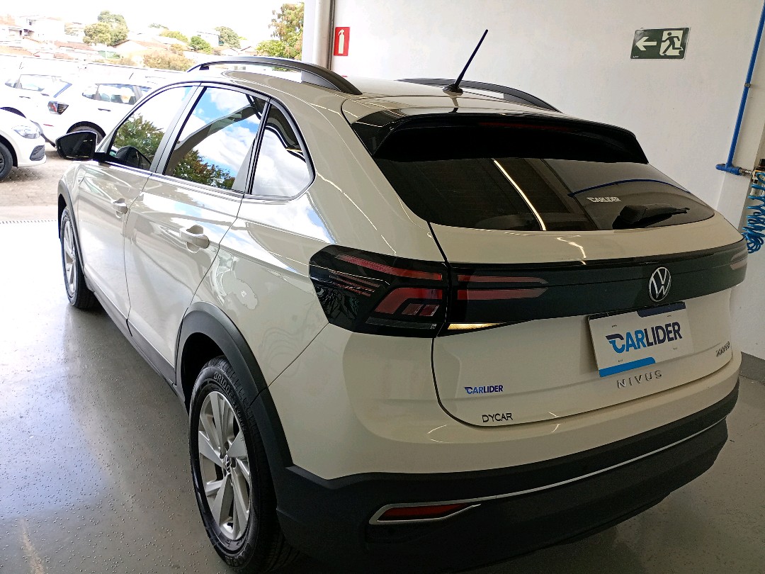 NIVUS 1.0 200 TSI TOTAL FLEX COMFORTLINE AUTOMÁTICO6