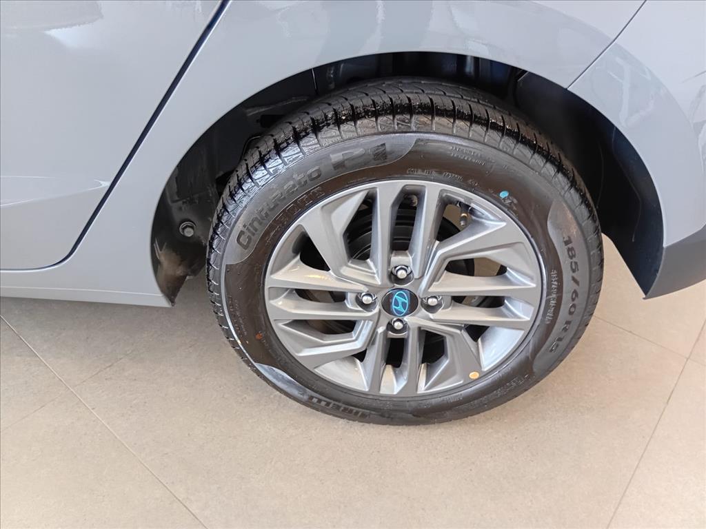 HB20 1.0 12V FLEX LIMITED MANUAL12