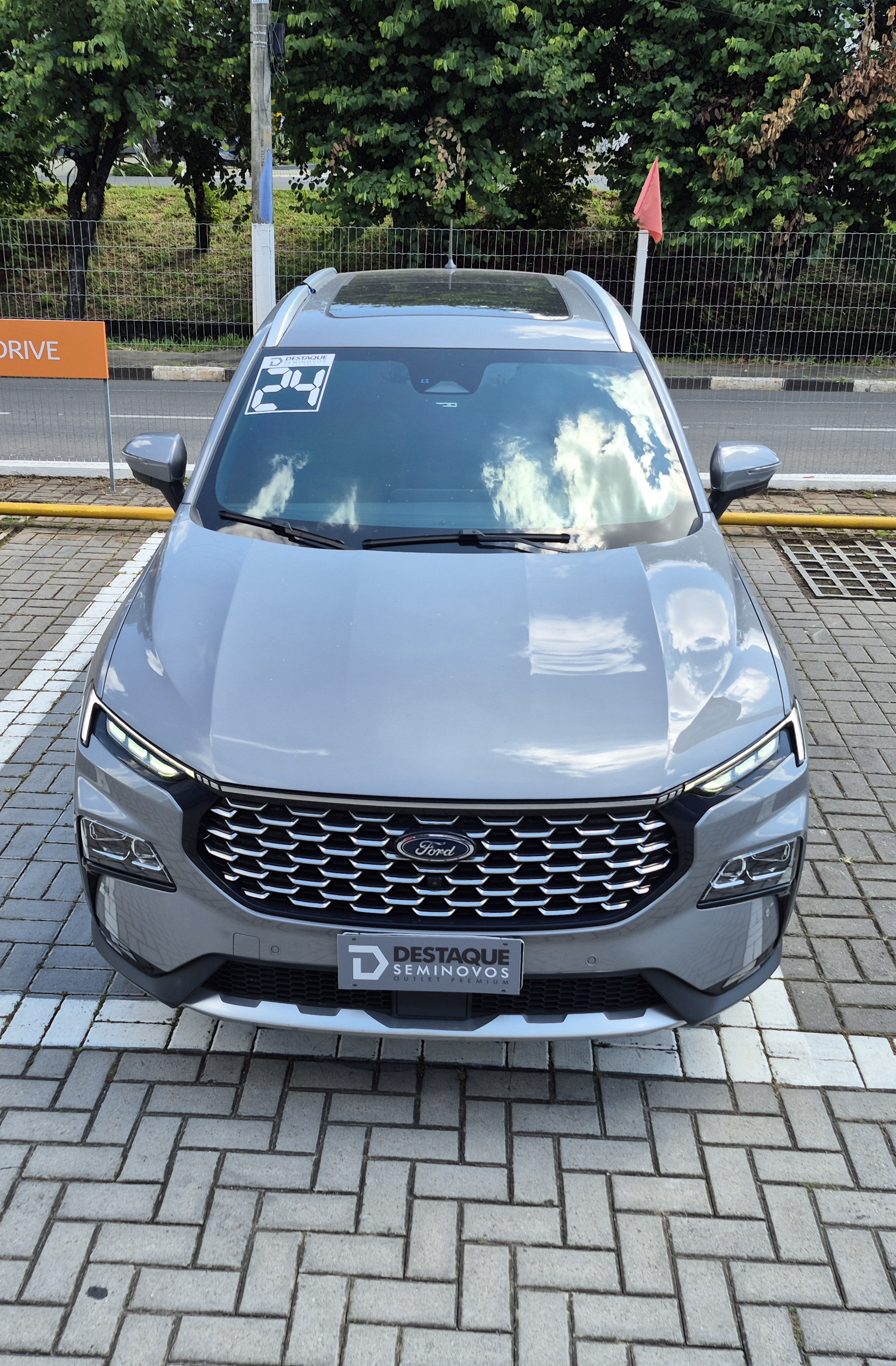 Foto ilustrativa do carro