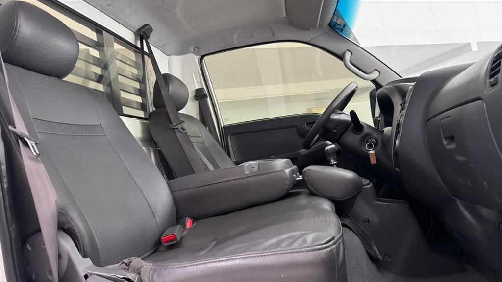 BONGO 2.5 TD DIESEL STD CS MANUAL4