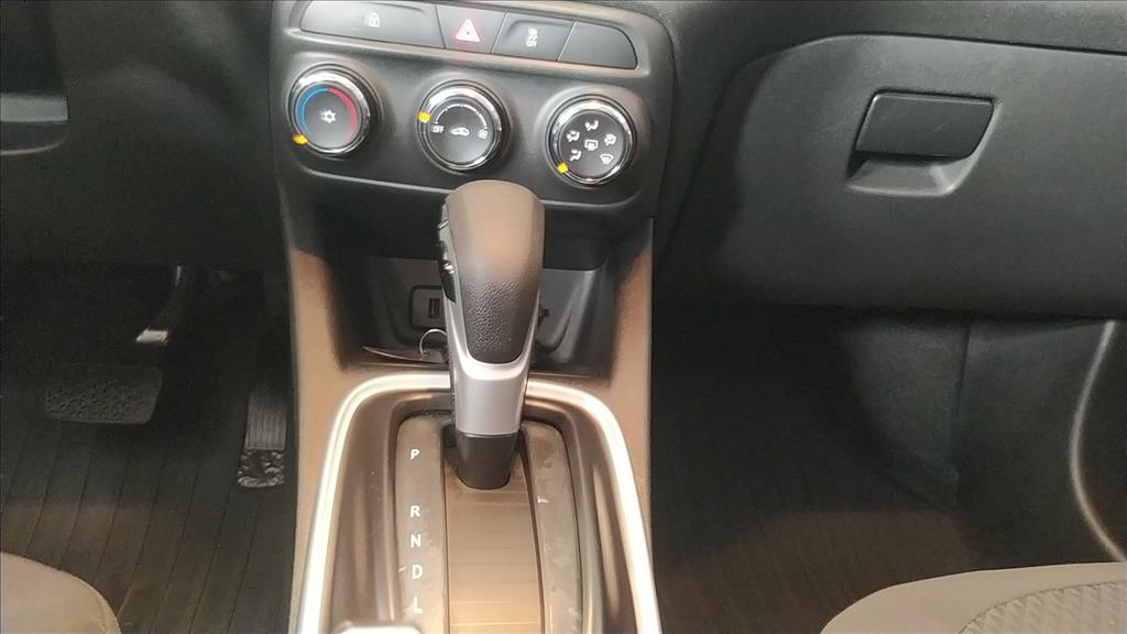 TRACKER 1.0 TURBO FLEX AUTOMÁTICO11