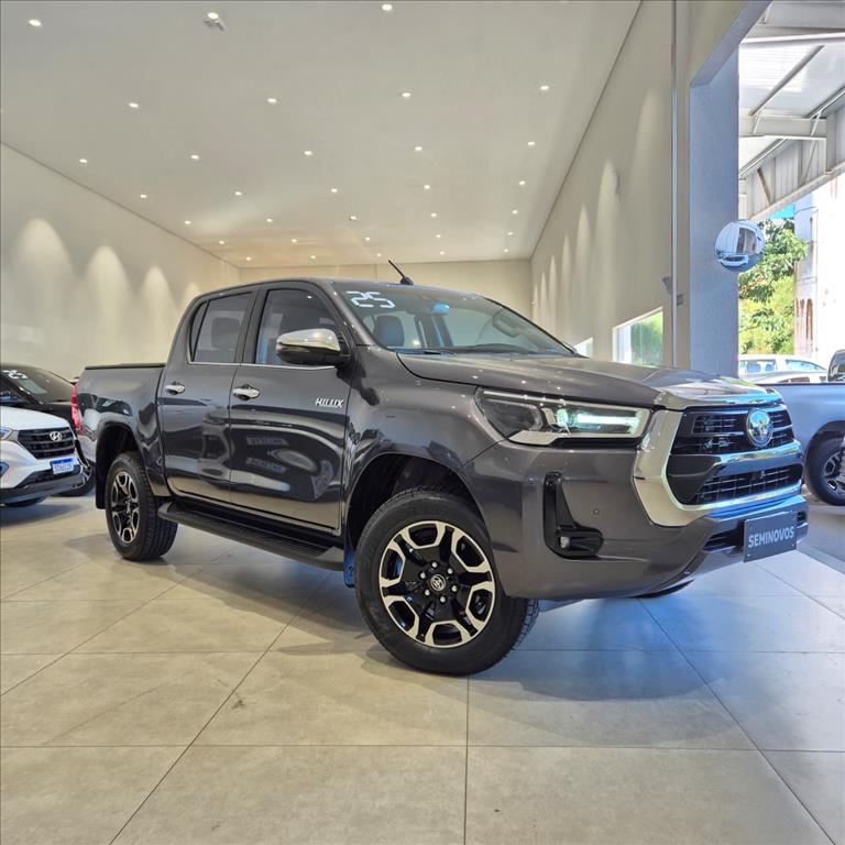 HILUX 2.8 D-4D TURBO DIESEL CD SRX 4X4 AUTOMÁTICO18