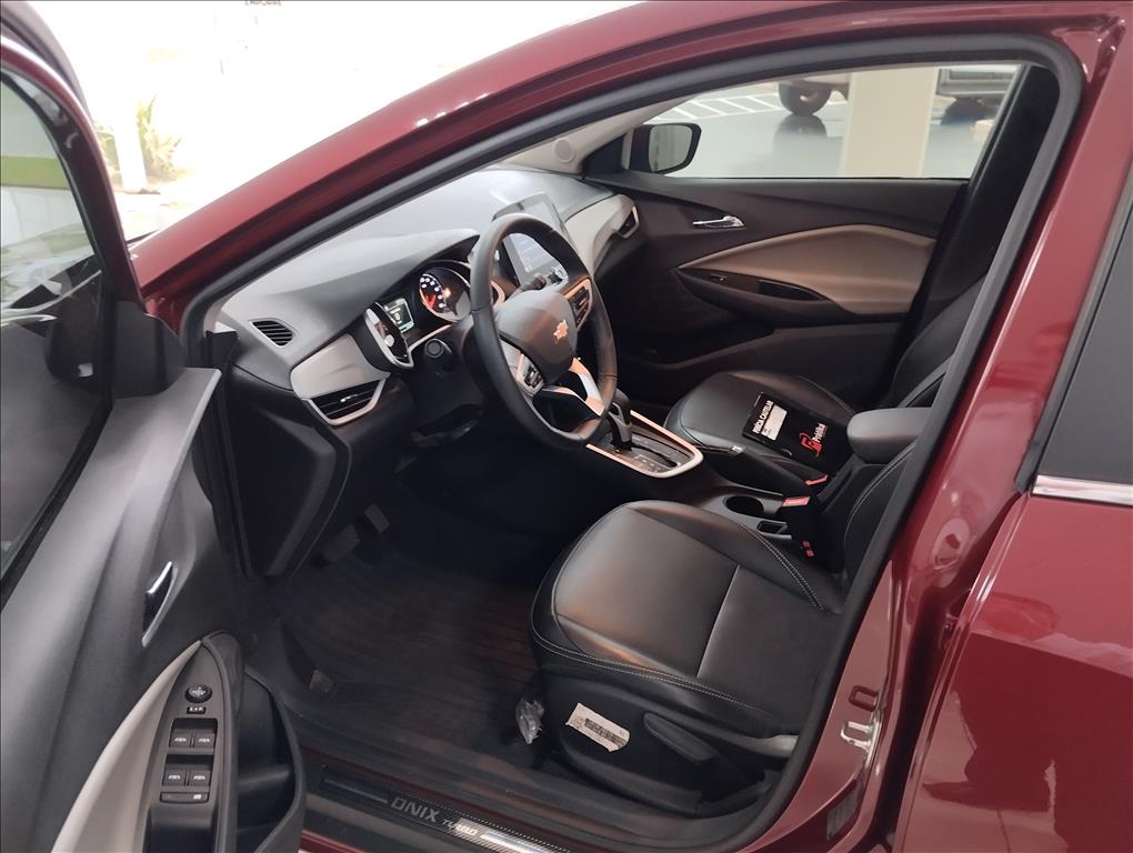 ONIX PLUS 1.0 TURBO FLEX PREMIER AUTOMÁTICO6