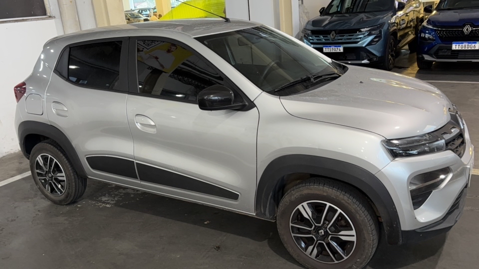 KWID 1.0 12V SCE FLEX INTENSE MANUAL1