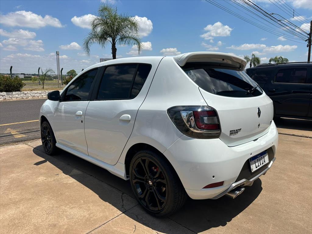 SANDERO 2.0 16V HI-FLEX RS MANUAL5