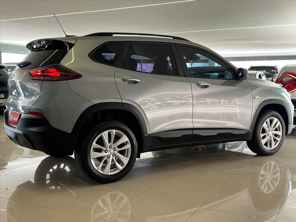 TRACKER 1.0 TURBO FLEX LTZ AUTOMÁTICO5