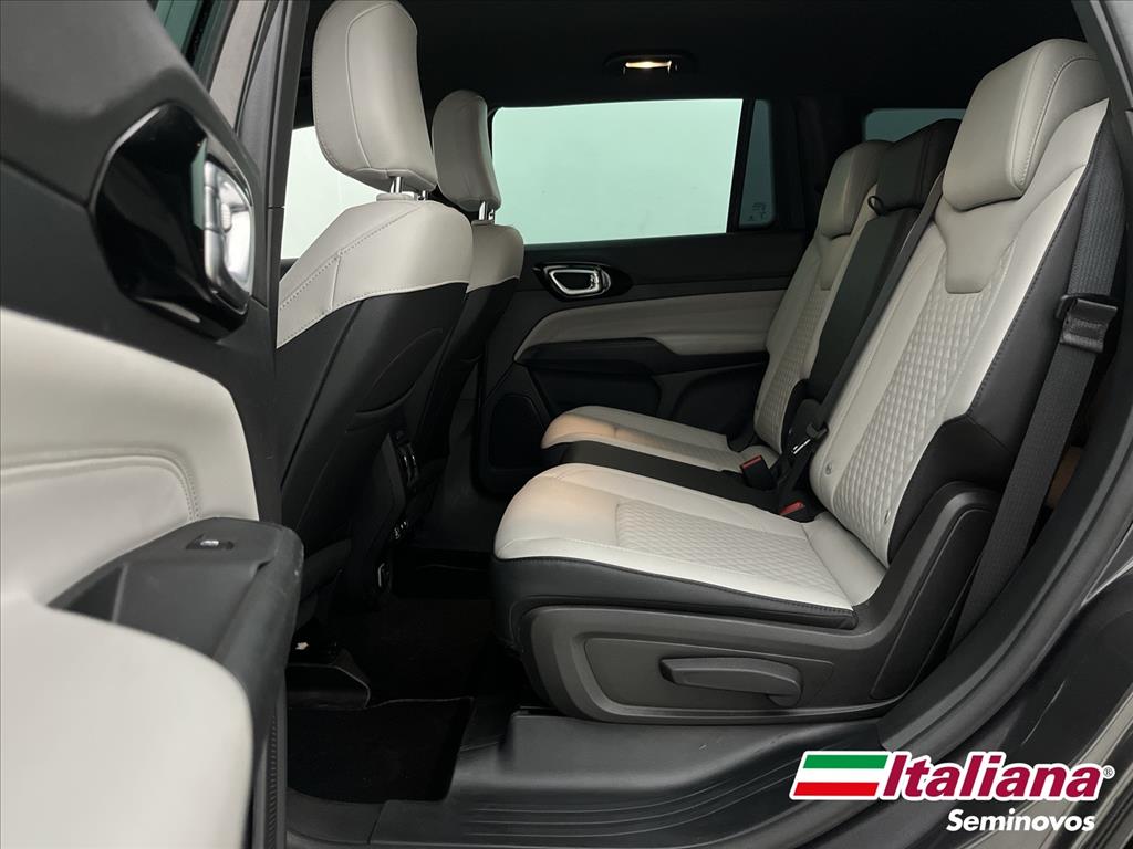 COMMANDER 1.3 T270 TURBO FLEX LIMITED AT613