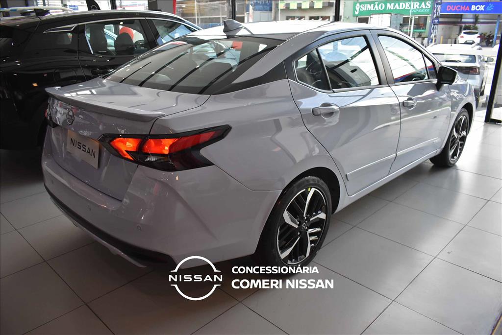 VERSA 1.6 16V FLEX EXCLUSIVE XTRONIC