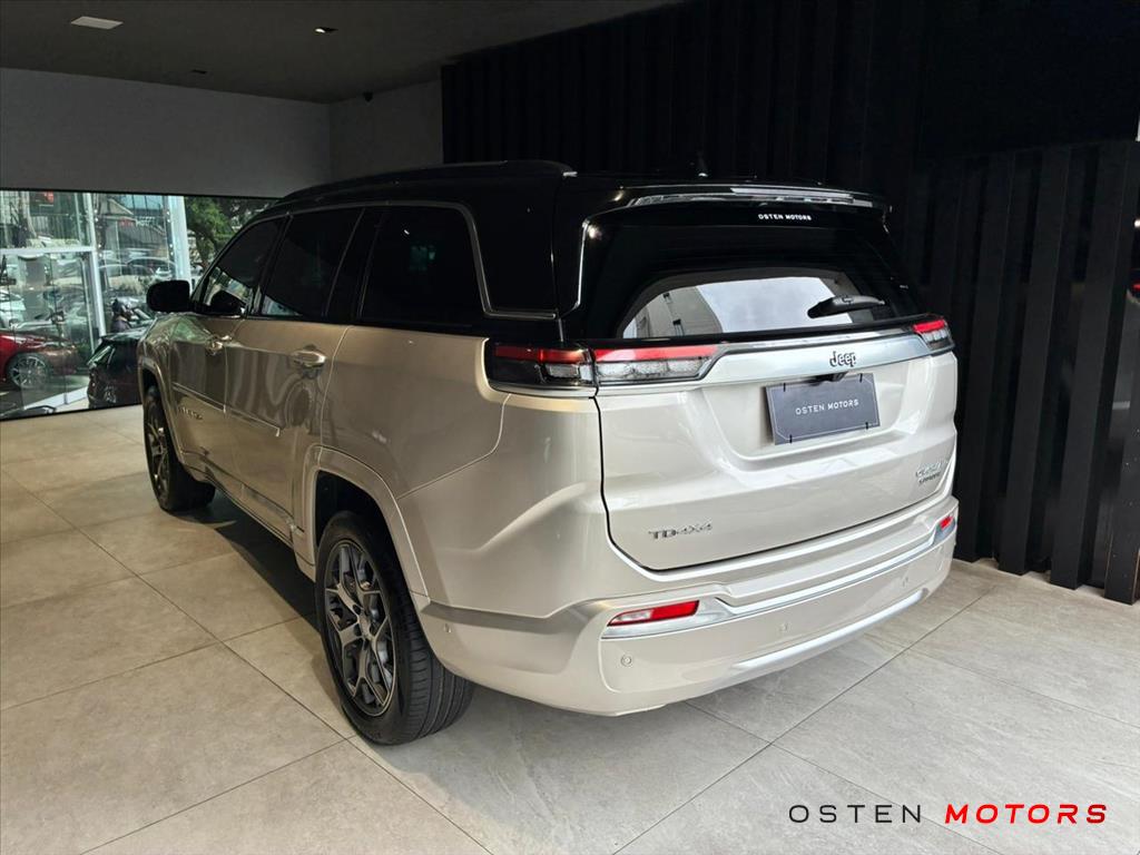 Jeep-COMMANDER-2.0 TD380 TURBO DIESEL OVERLAND AT9