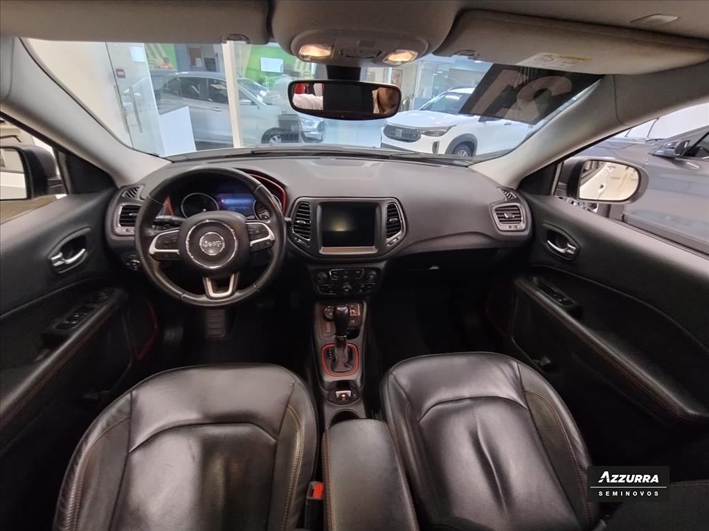 COMPASS 2.0 16V DIESEL TRAILHAWK 4X4 AUTOMÁTICO