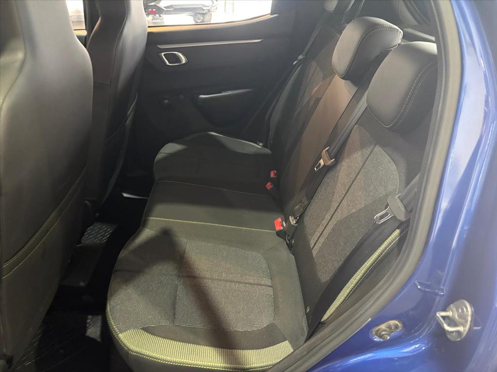 KWID 1.0 12V SCE FLEX OUTSIDER MANUAL6