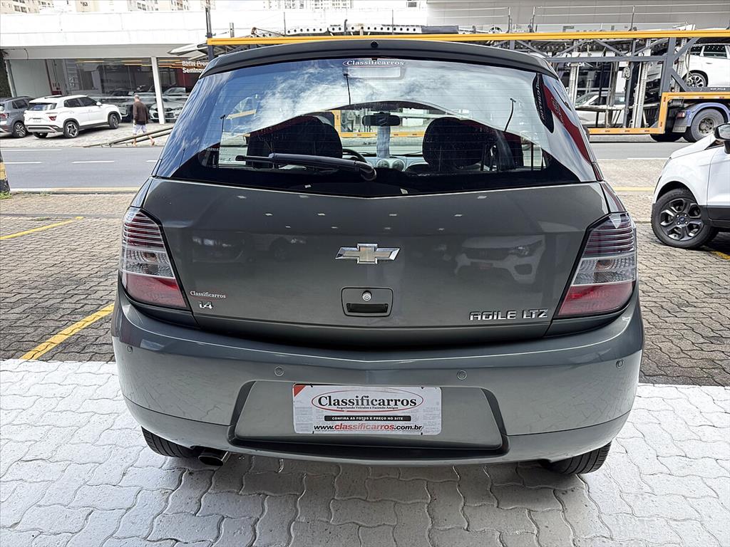 Chevrolet Agile - 1.4 MPFI LTZ 8V FLEX 4P MANUAL