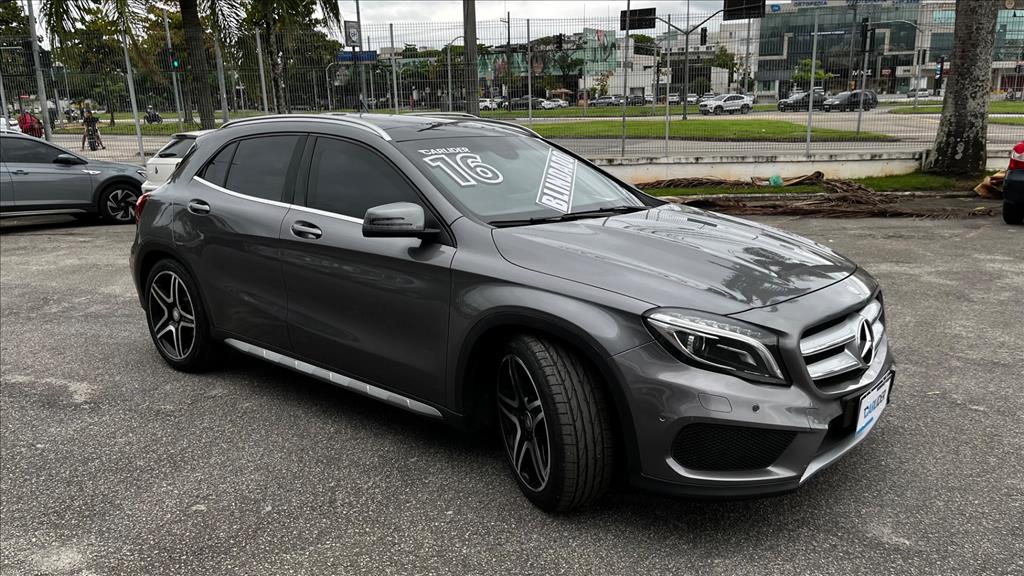 GLA 250 2.0 16V TURBO GASOLINA ENDURO 4P AUTOMÁTICO3
