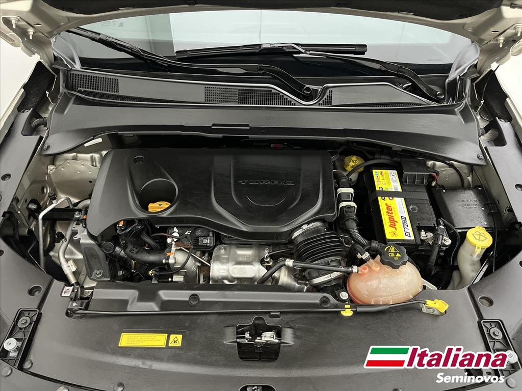 COMMANDER 1.3 T270 TURBO FLEX OVERLAND AT614