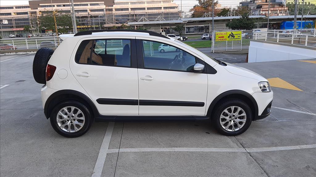 CROSSFOX 1.6 MI FLEX 8V 4P MANUAL CROSSFOX 1.6 MI FLEX 8V 4P MANUAL