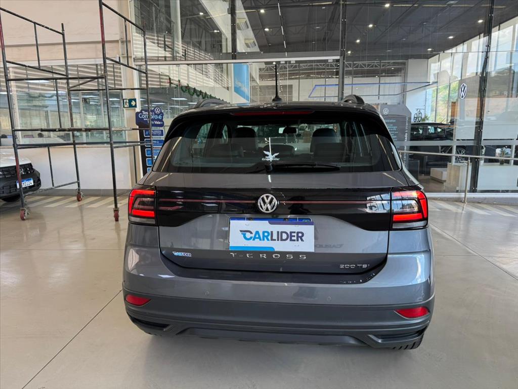 T-CROSS 1.0 200 TSI TOTAL FLEX AUTOMÁTICO3
