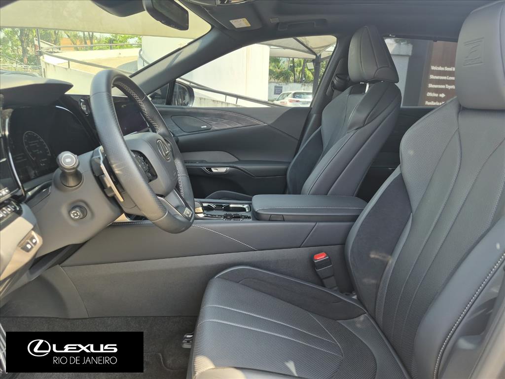 RX 500h 2.4 TURBO DUAL VVT-I HYBRID F-SPORT AWD AUTOMÁTICO7