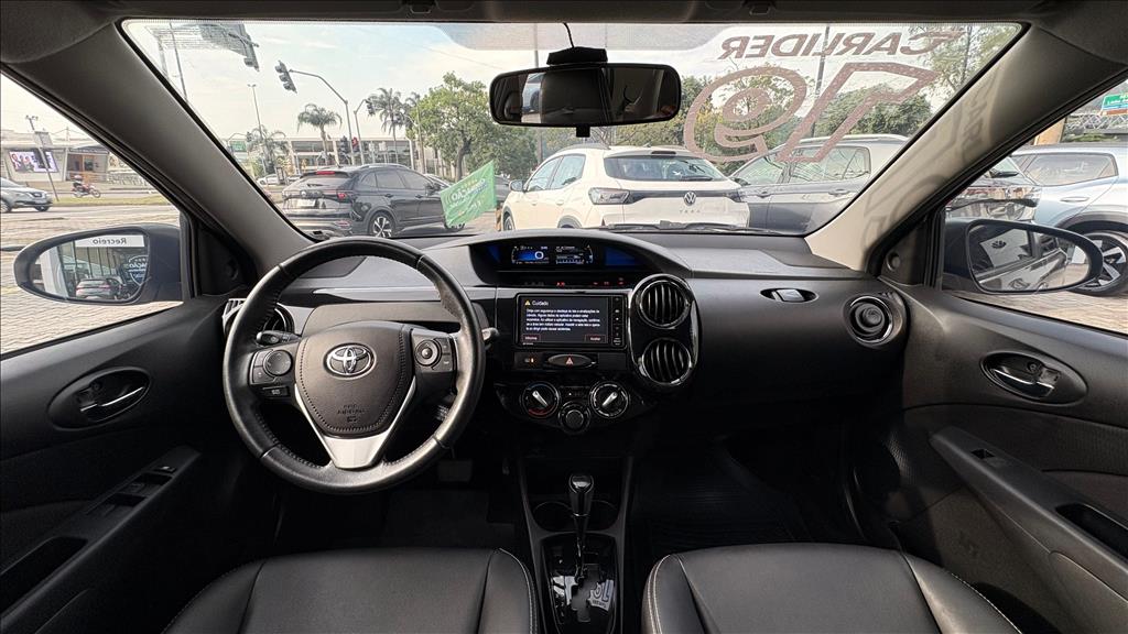 ETIOS 1.5 XLS 16V FLEX 4P AUTOMÁTICO10