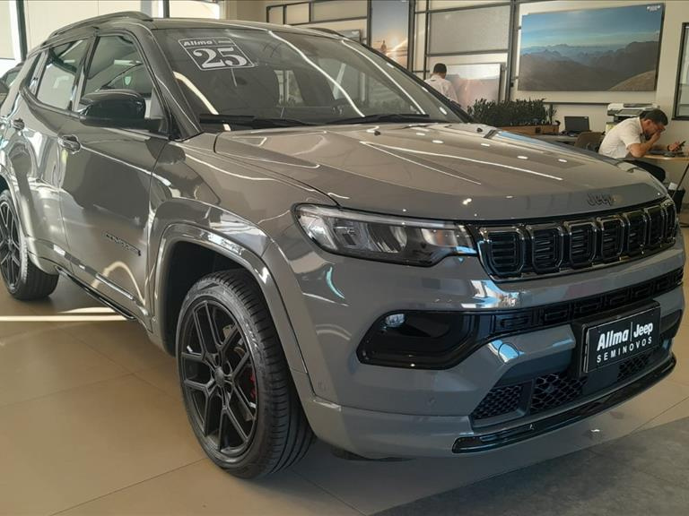 COMPASS 2.0 HURRICANE 4 TURBO GASOLINA BLACKHAWK AT9