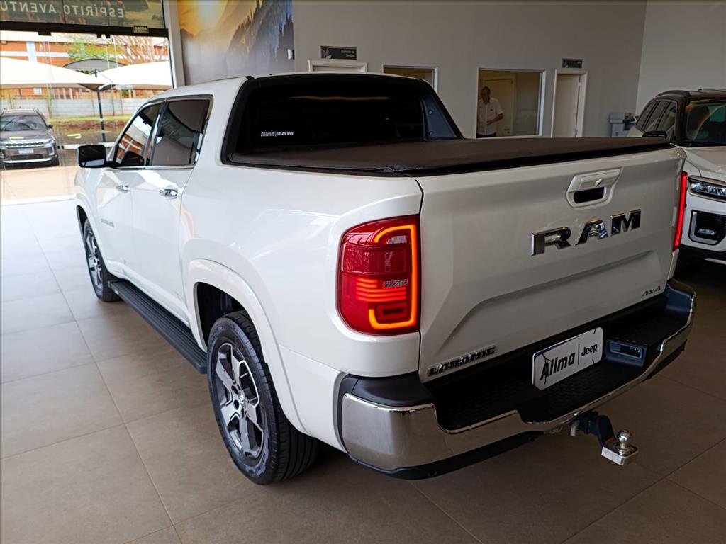 RAMPAGE 2.2 TURBO DIESEL LARAMIE 4X4 AUTOMÁTICO5