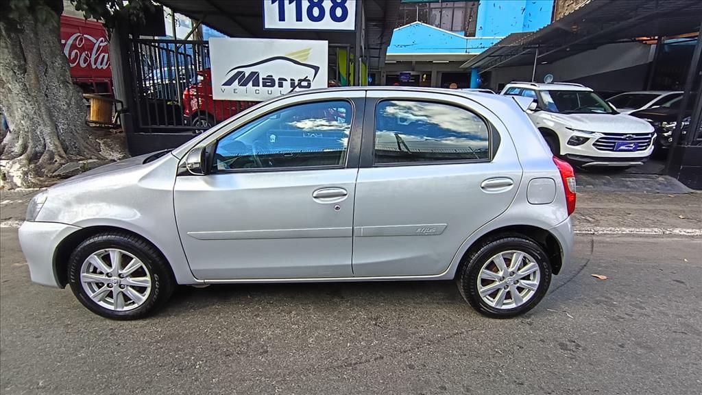 TOYOTA ETIOS