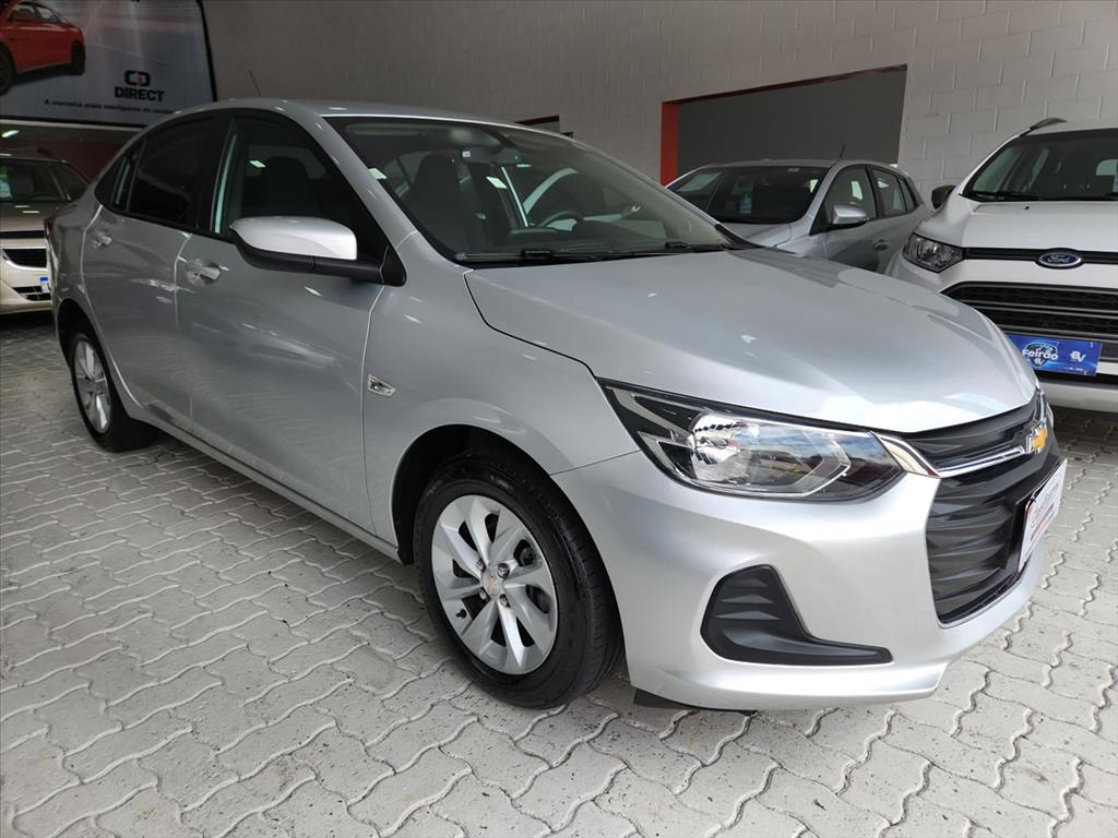 Chevrolet Onix Plus - 1.0 FLEX LT MANUAL
