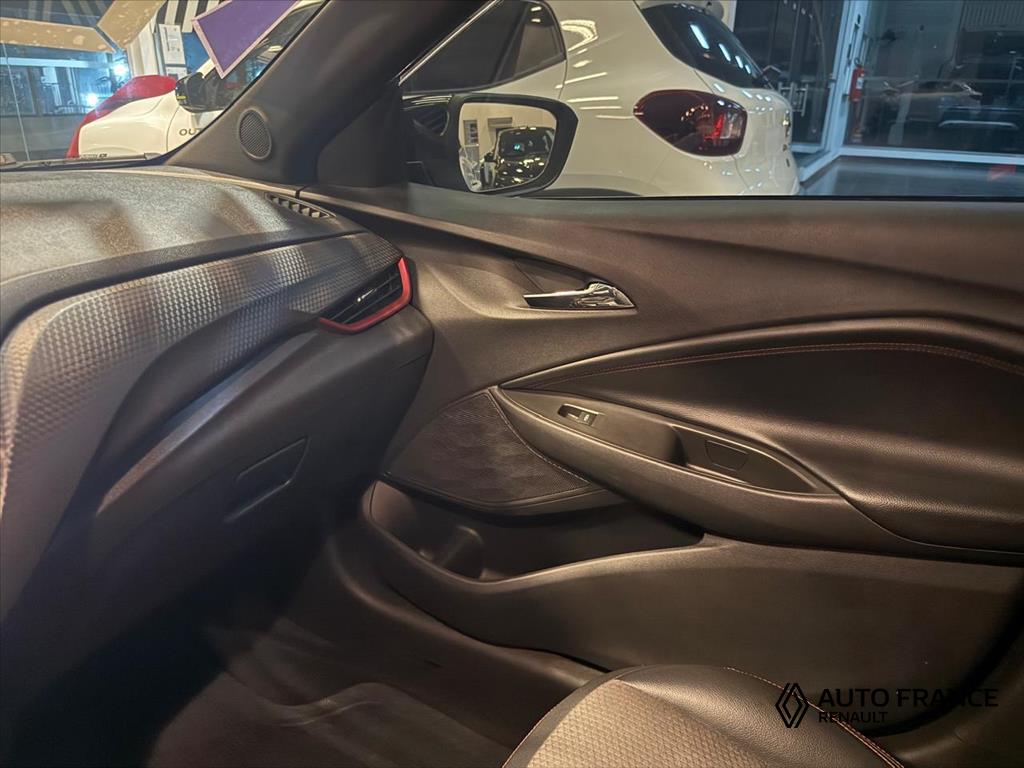 ONIX 1.0 TURBO FLEX RS AUTOMÁTICO