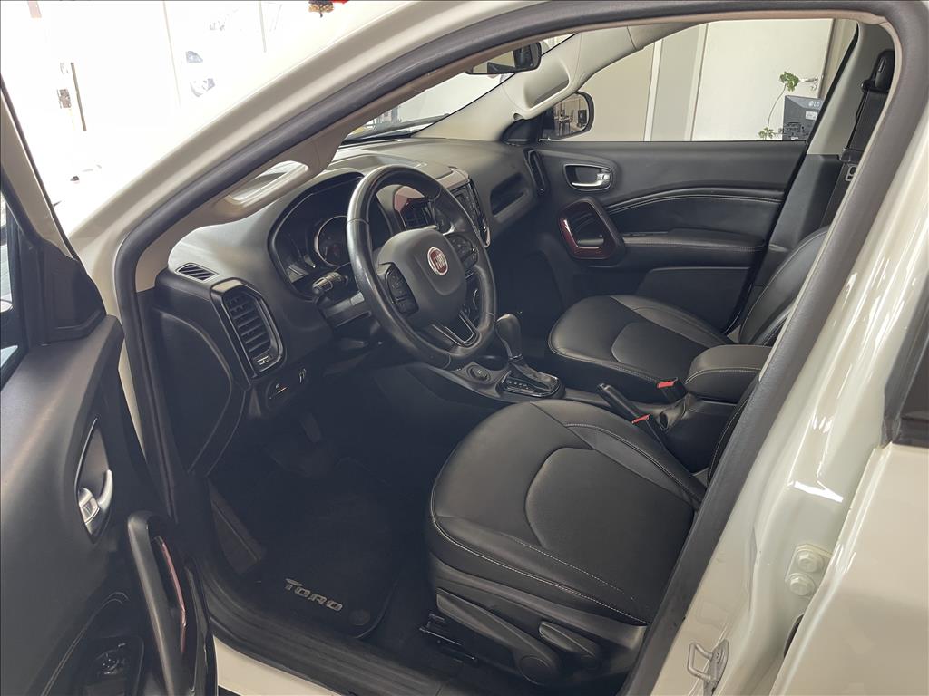 TORO 1.8 16V EVO FLEX FREEDOM AT68