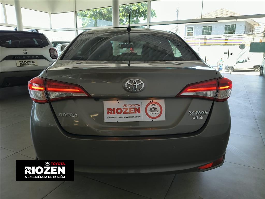 YARIS 1.5 16V FLEX SEDAN XLS MULTIDRIVE10