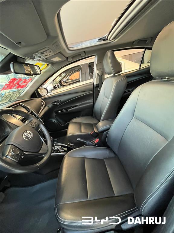 YARIS 1.5 16V FLEX SEDAN XLS CONNECT MULTIDRIVE9