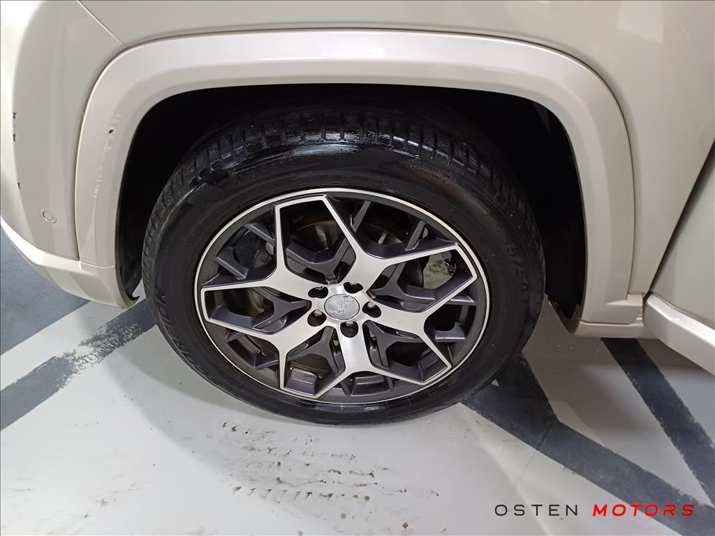 Jeep-COMMANDER-1.3 T270 TURBO FLEX OVERLAND AT6