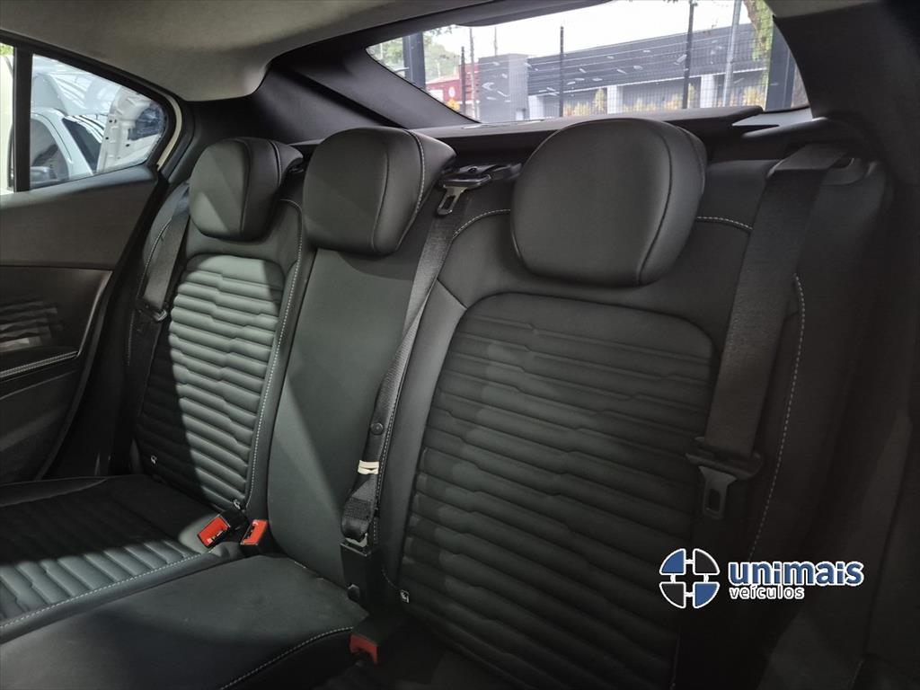 FIAT FASTBACK 1.0 TURBO 200 HYBRID AUDACE CVT — foto 6
