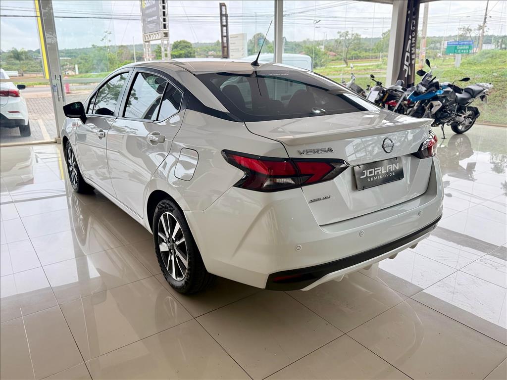 VERSA 1.6 16V FLEX SR XTRONIC4