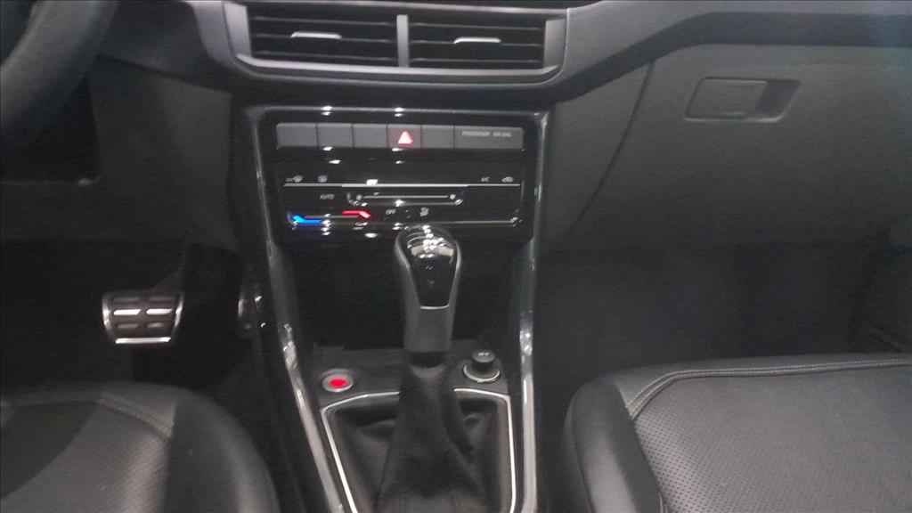 T-CROSS 1.4 250 TSI TOTAL FLEX HIGHLINE AUTOMÁTICO9