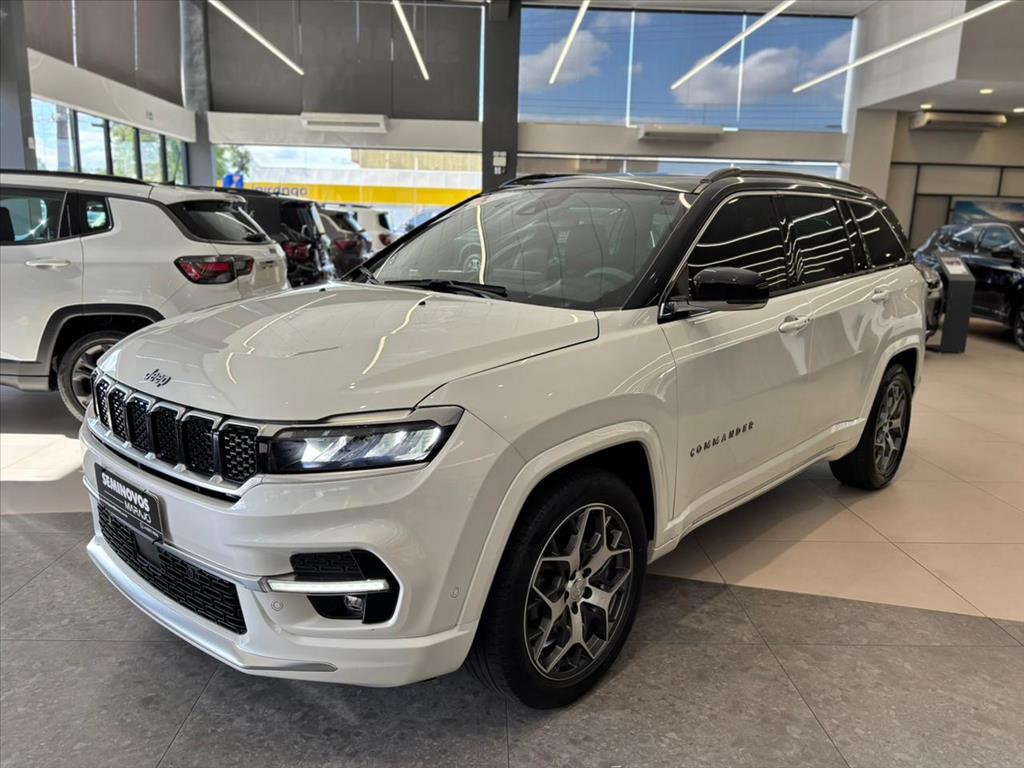 COMMANDER 1.3 T270 TURBO FLEX OVERLAND AT62 COMMANDER 1.3 T270 TURBO FLEX OVERLAND AT62