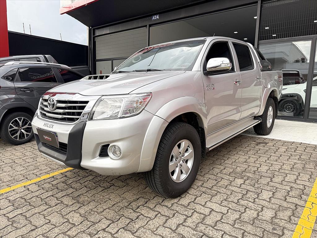 Toyota Hilux - 3.0 SRV 4X4 CD 16V TURBO INTERCOOLER DIESEL 4P AUTOMÁTICO