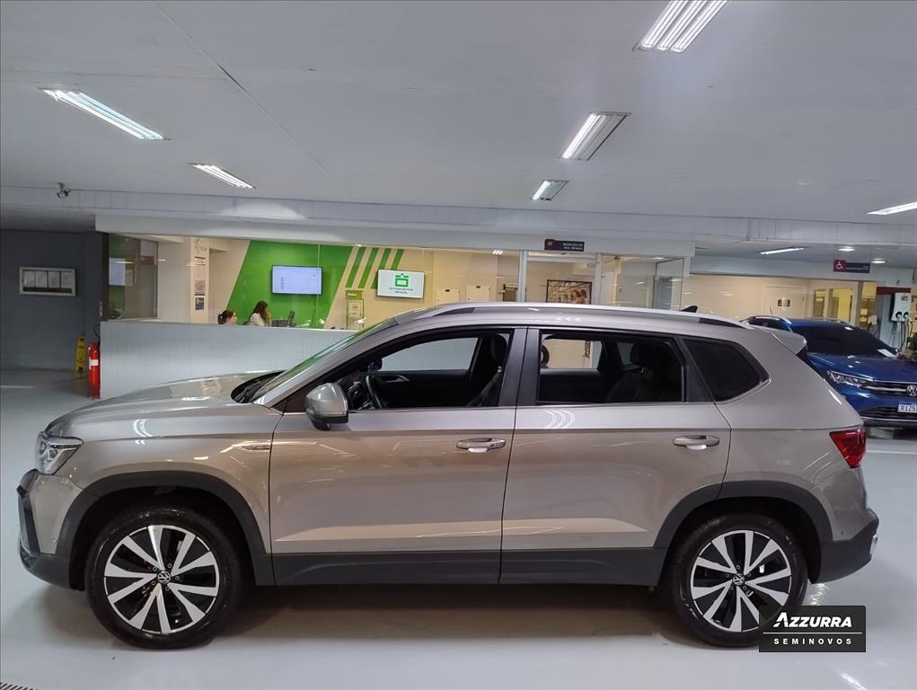 TAOS 1.4 250 TSI TOTAL FLEX COMFORTLINE AUTOMÁTICO4
